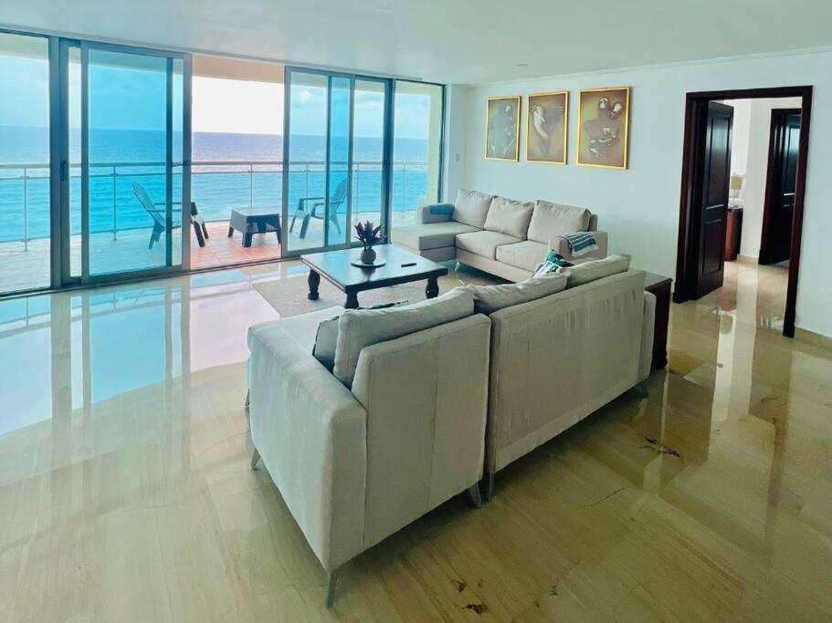 Beach Front Penthouse In Exclusive Tower Santo Domingo Kültér fotó